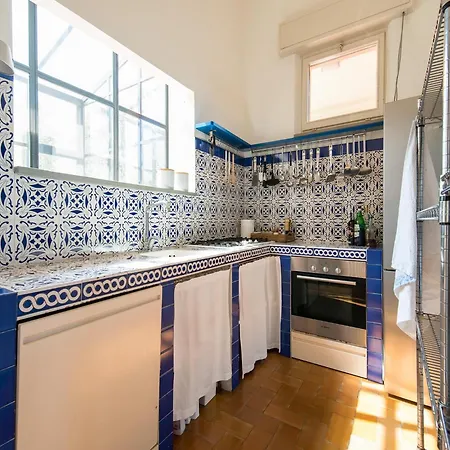Villa Elegant With Pool Senigallia